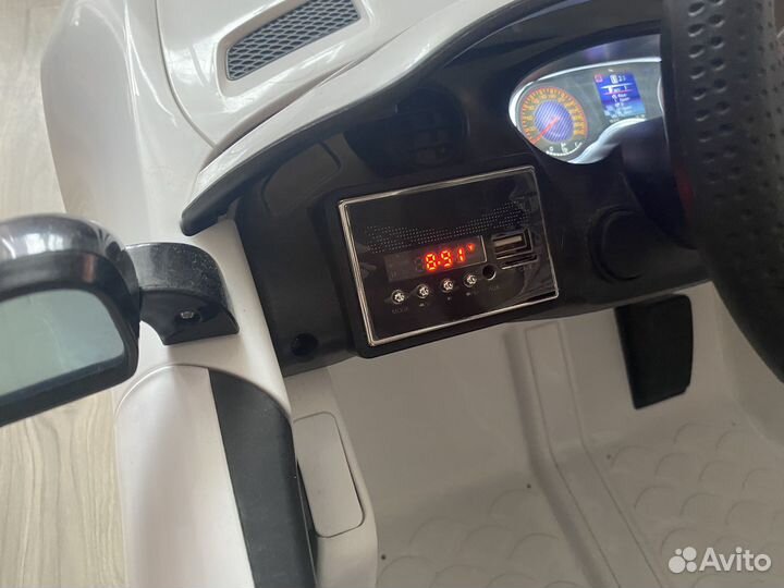 Детский электромобиль бу