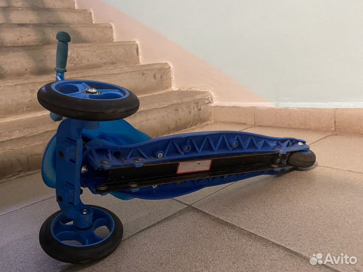 Самокат moby kids