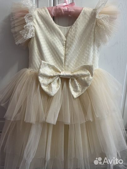 Нарядное платье для девочки