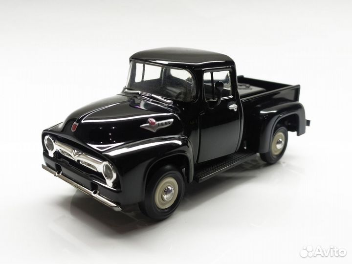 1:38 Ford Pickup F-100 1956