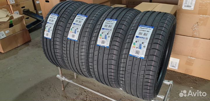 Triangle EffeXSport TH202 235/55 R17 103W