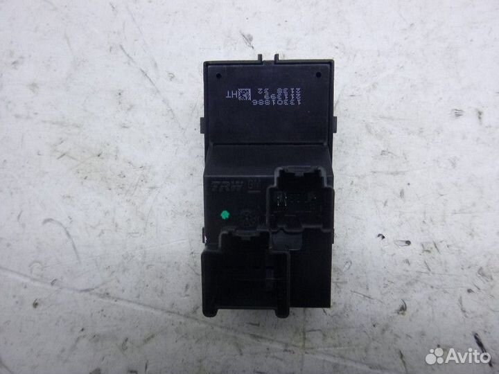 Кнопка стеклоподъемника передняя opel mokka 2012