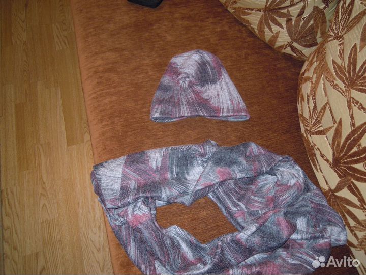 Шапки и шарфы женские