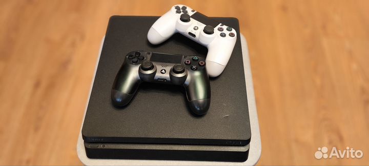 Игровая приставка