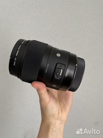 Объектив Sigma 35mm F 1.4 DG Art