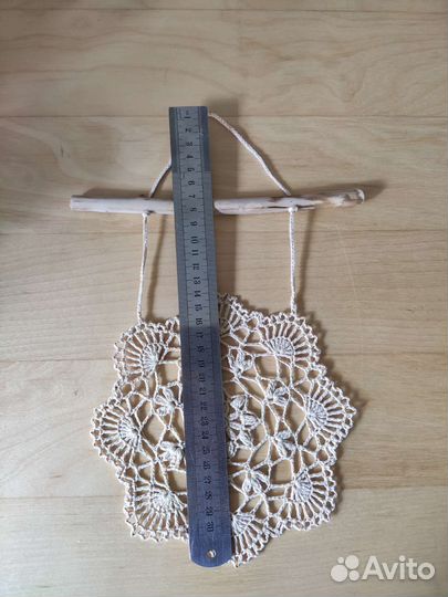 Декоративное настенное панно вязаное, мандала