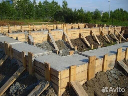 Бетон на щебне М250 ф20 (миксер) бетононасос