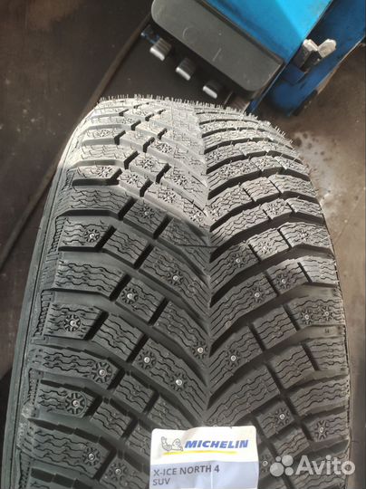 Michelin X-Ice North 4 SUV 295/40 R21 111T