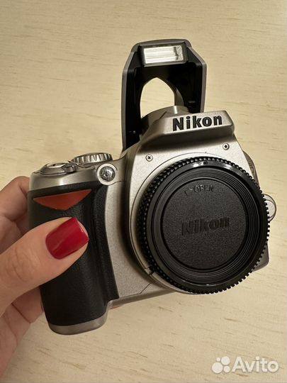 Фотоаппарат Nikon d40 на запчасти