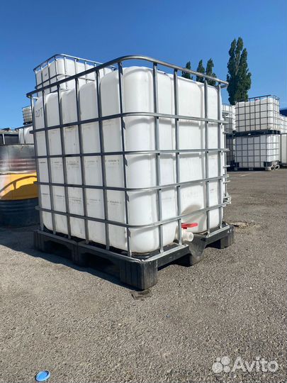 Еврокуб 1000л. на пластиковом поддоне