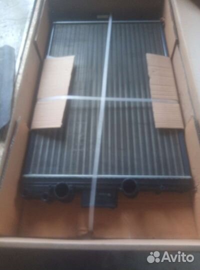 Радиатор Iveco Daily 4e 2.3