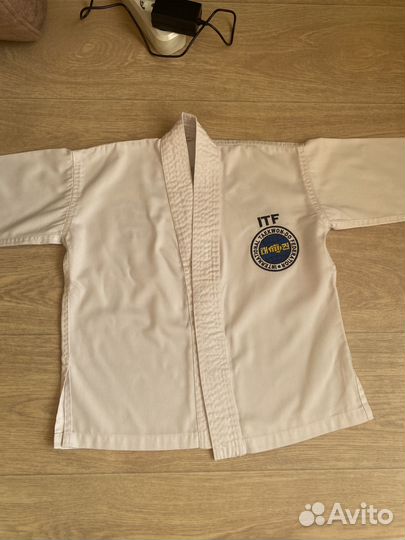 Форма для тхэквондо 120