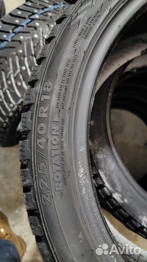 Nordman 8 225/40 R18 92T