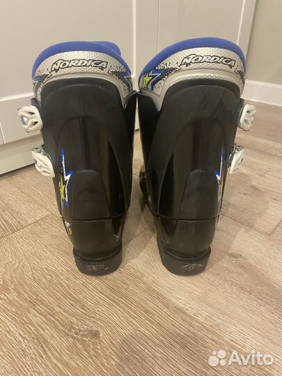 Горнолыжные ботинки детские 22