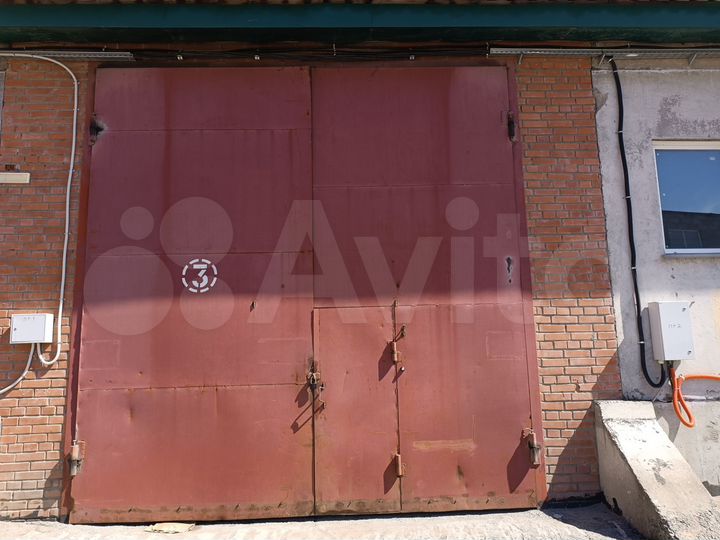 Склад, 390 м²