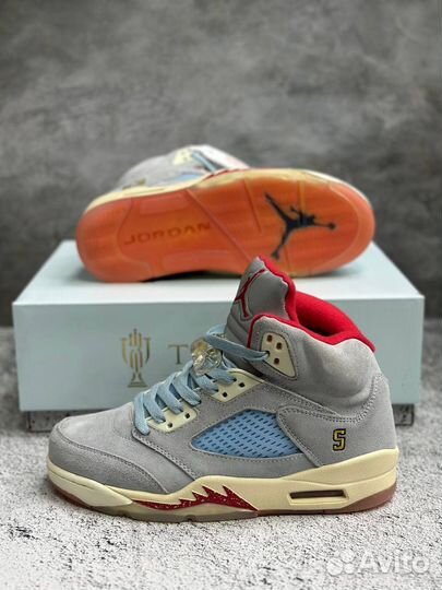 Кроссовки Air Jordan 5 Trophy Room Retro Ice Blue