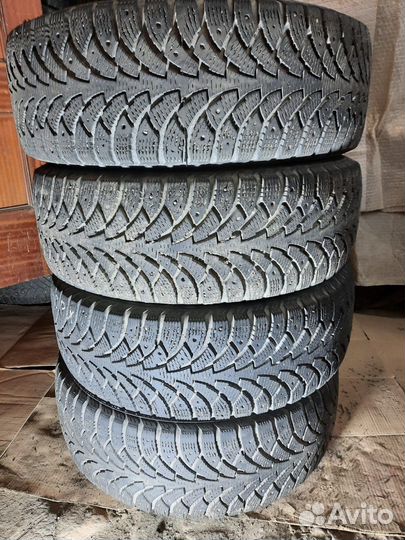 Nokian Tyres Nordman 4 215/65 R16 102T
