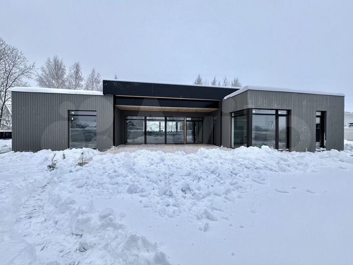 Дом 251 м² на участке 14,4 сот.