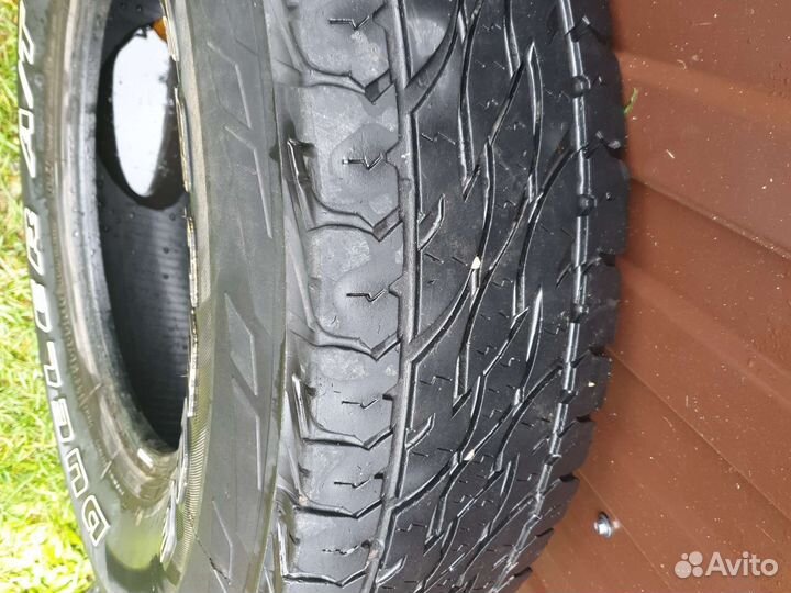 Bridgestone Dueler A/T 235/85 R16 114R
