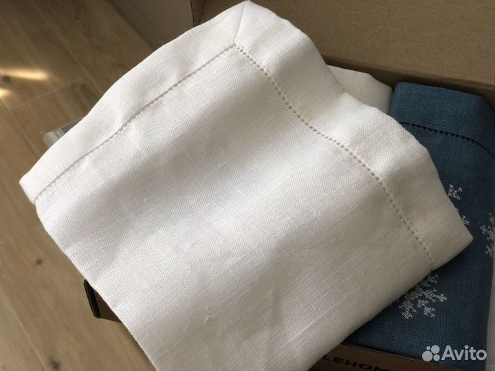 Новый набор льняных салфеток с вышивкой bellehome