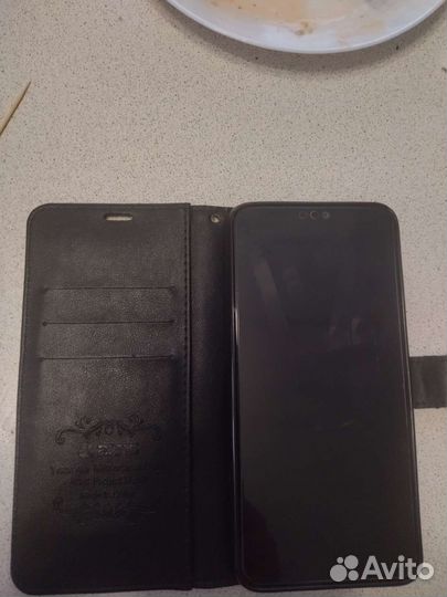 Телефон Huawei