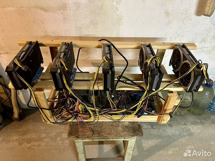 Майнинг ферма rx 6600XT