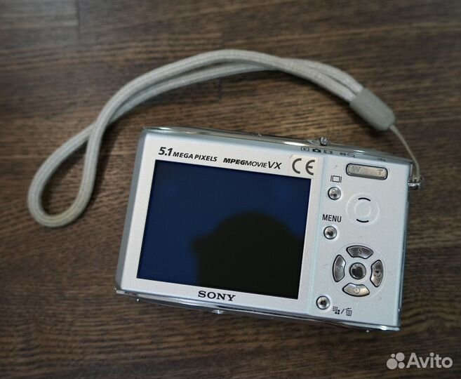 Sony Cyber-shot DSC-T7