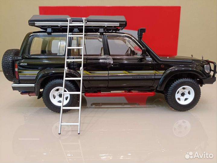Toyota Land Cruiser 80 рест.(95-97г) Черный 1:18