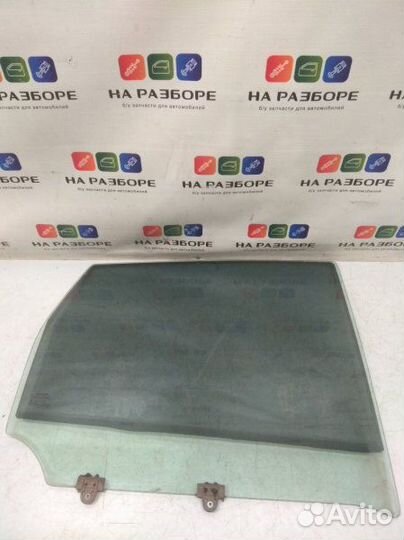 Стекло двери заднее правое Nissan Note E11 1.6