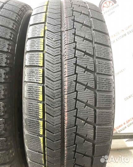 Bridgestone Blizzak VRX 215/65 R16 93N