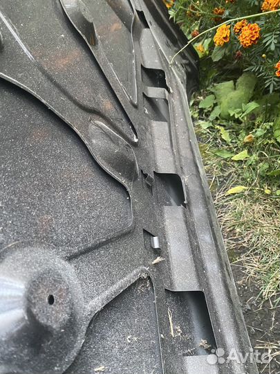 Капот LADA vesta