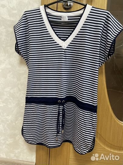 Отдам бесплатно женские вещи