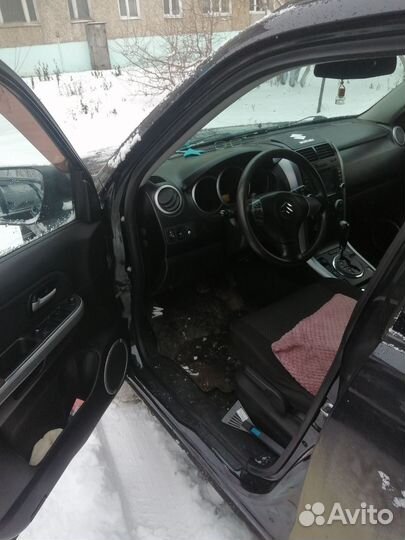 Suzuki Grand Vitara 2.4 AT, 2008, 196 000 км