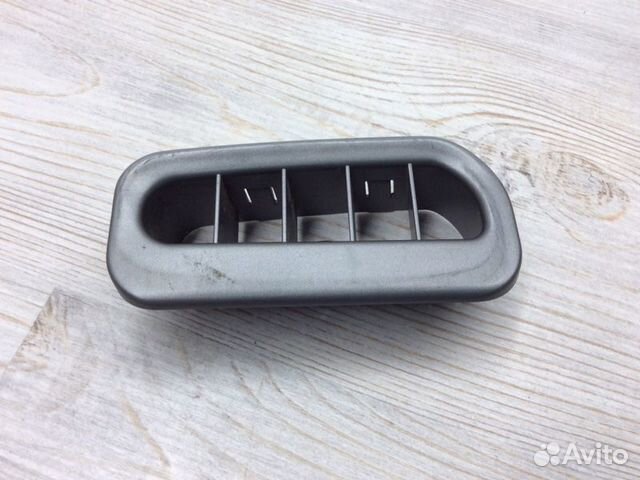 Дефлектор воздушный левый Bmw 7-Серия E65/E66