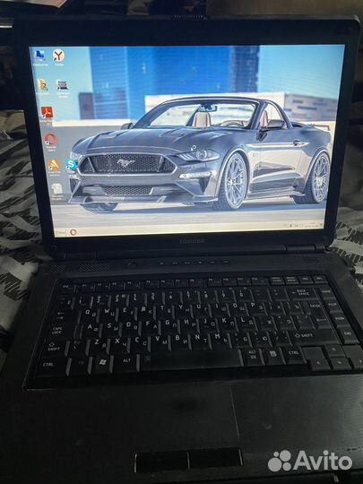 Ноутбук toshiba