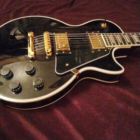 Электрогитара Gibson LP Custom