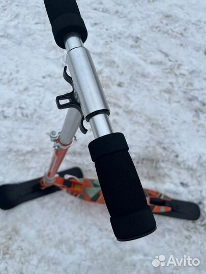 Снегокат-самокат зимний