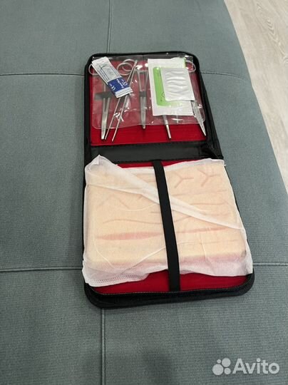 Хирургический набор для тренировок наложения швов