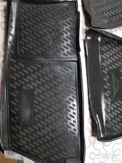 Peugeot partner tepee в9 резиновые коврики