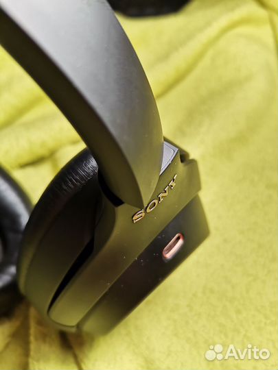 Наушники Sony WH-1000XM4 запчасть шарнир