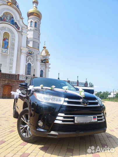 Прокат авто на свадьбу