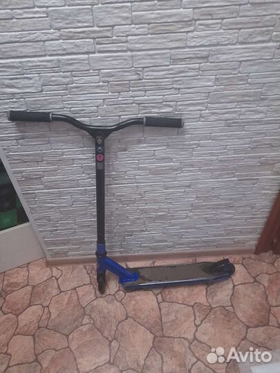 Трюковой самокат