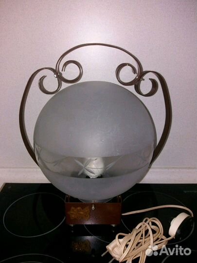 Светильник