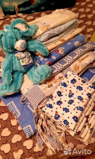 Постельное бельё, пелёнки, полотенца, бортики