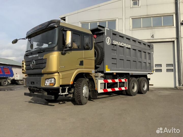 Требуется водитель на самосвал с опытом работы