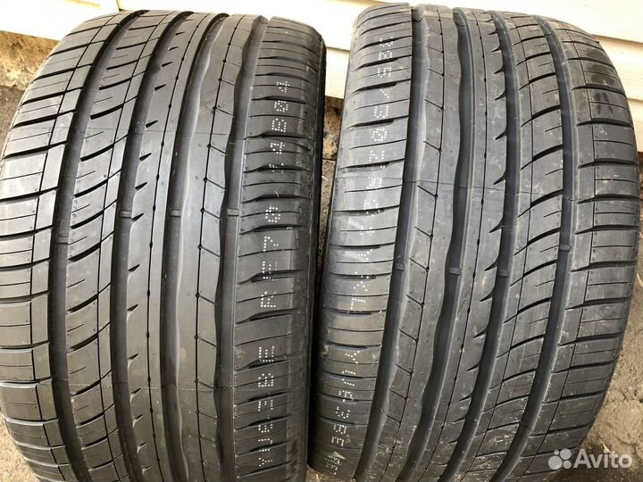 RoadX RXMotion U11 245/40 R18 и 265/35 R18