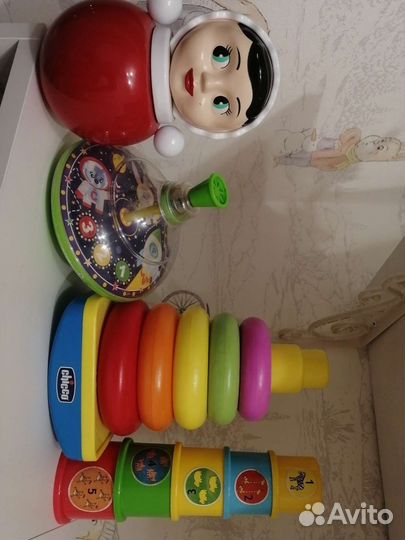 Пирамидка игрушки