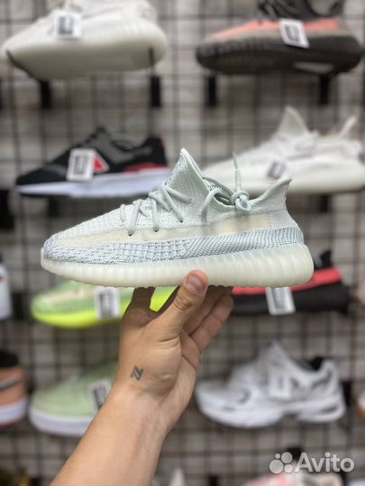 Кроссовки Adidas Yeezy Boost 350 v2