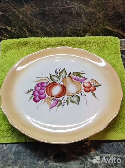 Тарелка 31 см