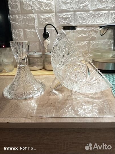 Хрустальная ваза